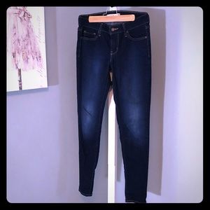 Levi’s 711 skinny dark wash denim